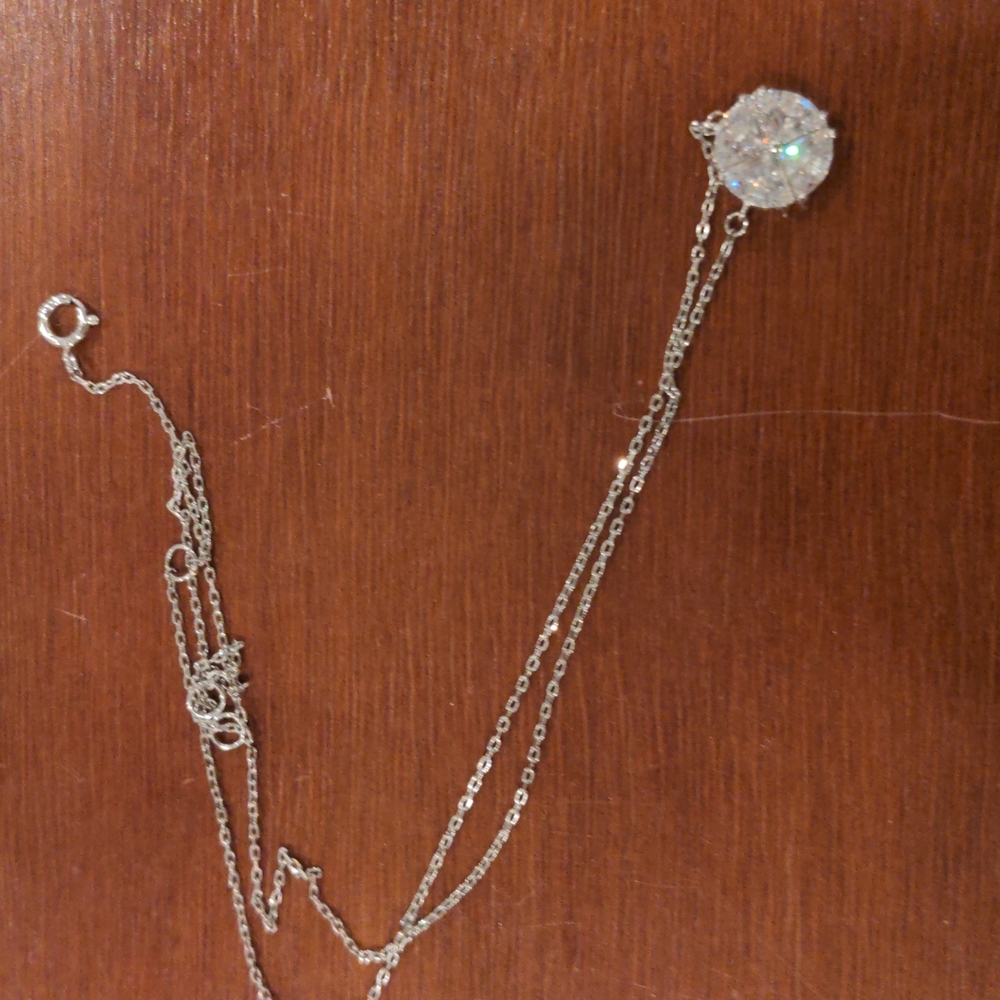 Sterling silver, cubic zirconia necklace